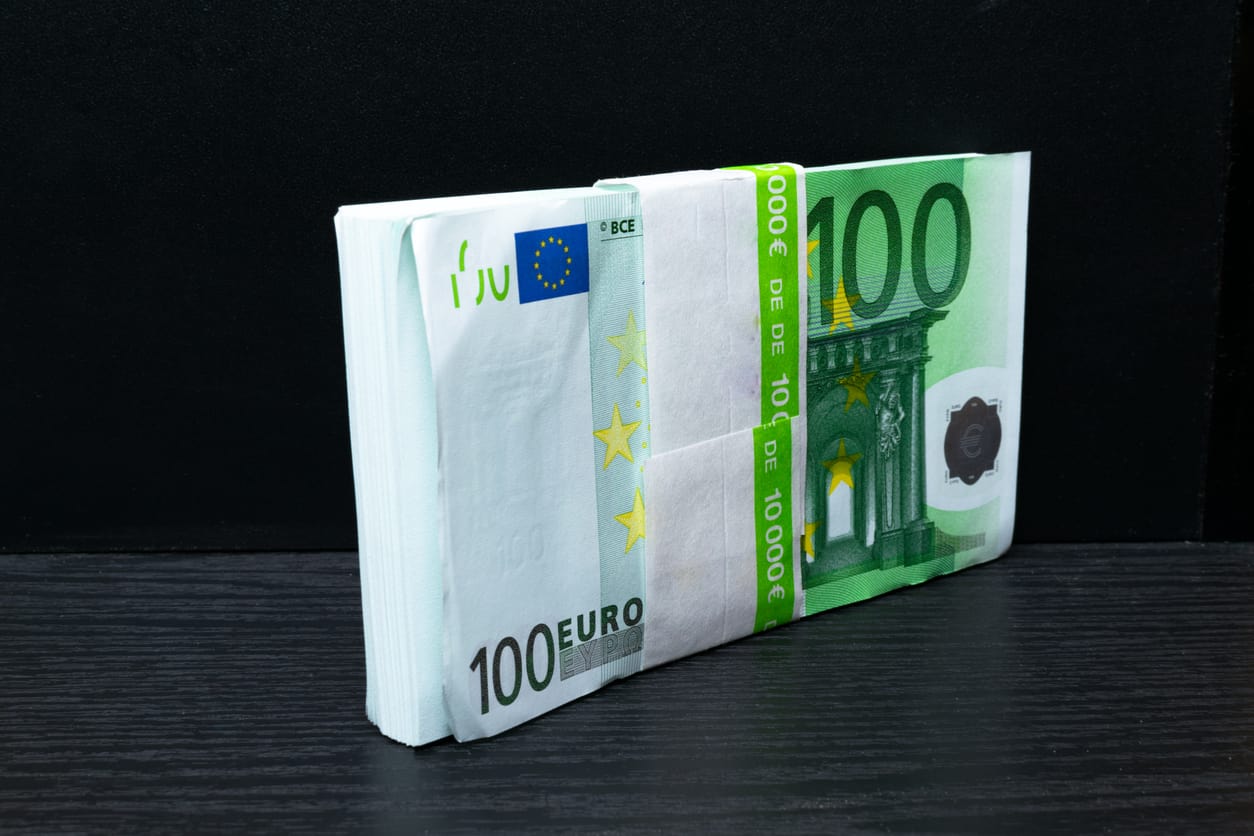 Hoe direct 10000 euro lenen?